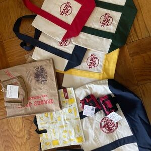 Trader Joe's Tote Bag Set